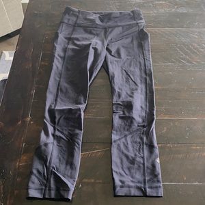 Black Lululemon leggings